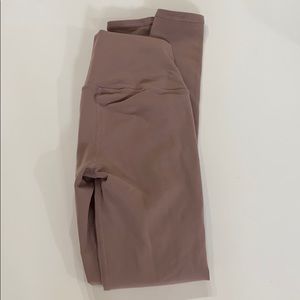 Alo yoga leggings, airbrush style, Smokey quartz